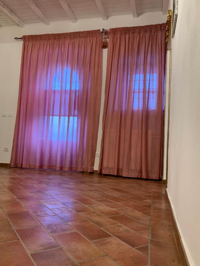 La Casa Dei Ricordi Lejlighed Collesalvetti Eksteriør billede